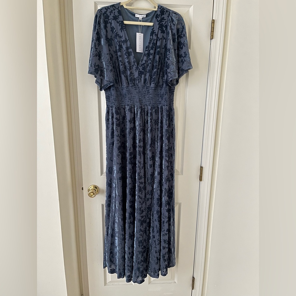 Baltic Born Veronica Velvet Maxi Dress in Whisper Blue, Size 2X, NWT Wedding - Picture 2 of 9